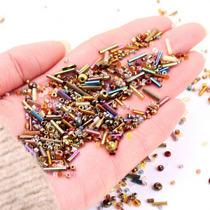 Lot de 10g de perles en verre de styles et couleurs variés, en forme de tube et de perles de rocaille, pour la fabrication de bijoux faits main DIY - Product Image 2