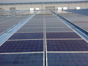 Tuiles de toit solaires modernes de haute qualité en gros d'usine, système d'alimentation photovoltaïque, marque OEM, taille personnalisée, charge de vent 60m/s, 3KN/m - Product Image 4