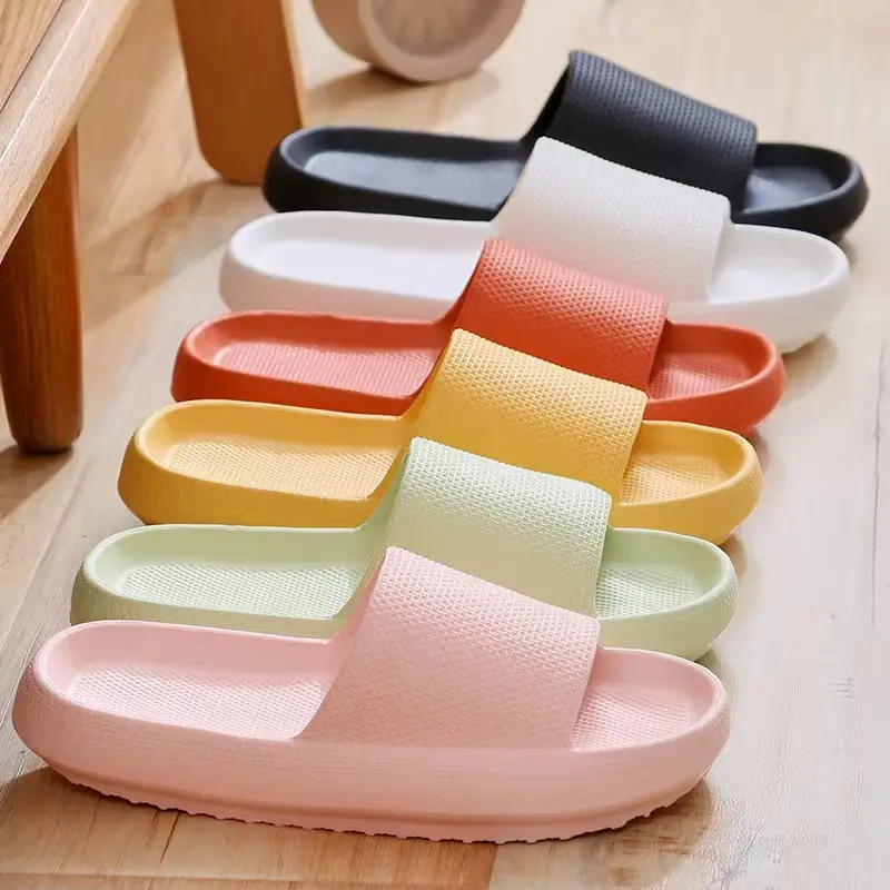 Fashion Women Summer Soft Slippers Thick Platform Bathroom Home Men Indoor Non-slip Anti-slip Female Cloud Cushion Slides