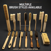 Brosse d'escalade en palissandre avec poils de sanglier en poils de porc jaunes-Logo et taille personnalisés pour les gymnases d'escalade intérieurs/extérieurs