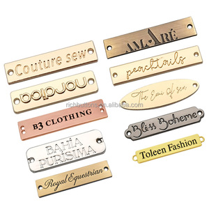 Venta al por mayor de etiquetas de ropa de metal personalizadas en relieve 3D, logotipos de metal 3D para bolsos y prendas de vestir, etiquetas de ropa - Product Image 6