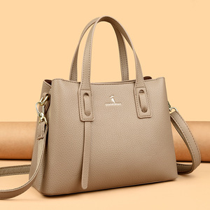 Bolsos cruzados de cuero PU de gran capacidad y alta calidad para mujer, bolso de hombro de diseñador de lujo, bolso de mano informal para mujer - Product Image 3