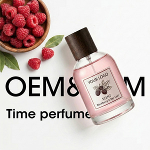 น้ำหอมกลิ่นใบกระวานแบล็กเบอร์รี่แบบขายส่ง แบรนด์ส่วนตัว กลิ่นหอมติดทนนาน กลิ่นผลไม้ โอ เดอ ปาร์ฟูม - Product Image 4