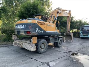Excavadora de Alta Calidad con Motor Cummins, Excavadora Hidráulica de Ruedas Usada, Hyundai 210W-9 de 21 Toneladas para Construcción - Product Image 3