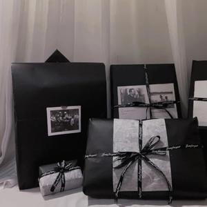 Papel de Seda Personalizado de Alta Gama, Papel de Envolver con Logotipo Plateado Impreso, Diseño Gratuito para Empaque de Zapatos y Ropa de Alta Gama - Product Image 3
