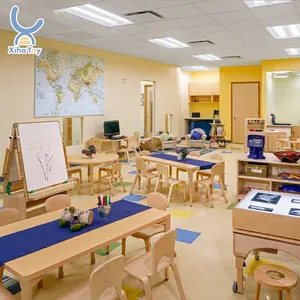 Xiha Goedkope Daycare Levert Meubels Tafel En Stoelen Set Houten Montessori Nursery School Keuken Set Voor Klas Meubels