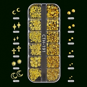 Décorations d'ongles 3D DIY Tetraptera 12 compartiments, strass en alliage métallique brillant doré et argenté en forme d'étoile pour Noël - Product Image 5