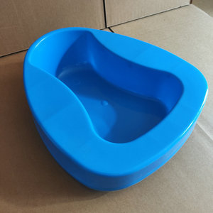 Commode en plastique de type B 35,5x30 cm avec design inclinable vers l'extérieur pour personnes âgées - Product Image 1