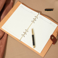Carnet de voyage créatif en cuir PU souple vintage A5, personnalisable, avec pages remplaçables et reliure à anneaux