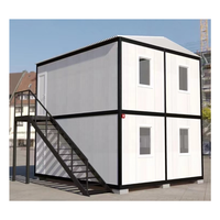 Maison modulaire préfabriquée à deux étages en conteneurs pour usage hôtelier, structure en acier, design moderne et écologique