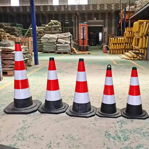 Cônes de signalisation routière <span class=keywords><strong>en</strong></span> caoutchouc à déviation rapide, réfléchissants, pour la sécurité des travaux routiers et l'avertissement de circulation sur glace - Vente <span class=keywords><strong>en</strong></span> gros usine - Product Image 3