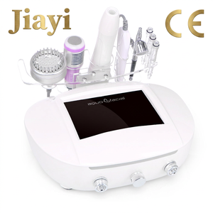 Appareil de soin du visage 6-en-1, nettoyeur ultrasonique, aspiration des points noirs, marteau froid, hydratation de la peau par bio-photon - Product Image 1