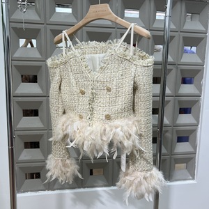 Bettergirl 2025 primavera nuova moda moda donna <span class=keywords><strong>ricca</strong></span> piccola fragranza tessuto a maglia con una parola collo a spalla corta Top - Product Image 6