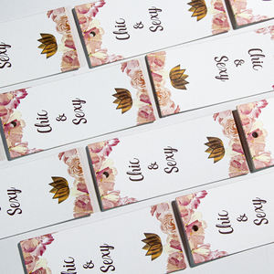 Logotipo Personalizado Ropa de Lujo Tarjeta Colgante de Plástico Transparente Etiquetas Colgantes de Papel para Ropa, Zapatos y Bolsos - Product Image 6