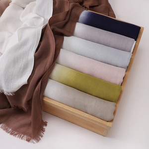 Musulmán Popular bordado perla pieza moda <span class=keywords><strong>Nati</strong></span> paquete gasa Hijab para mujer bufanda Hijab - Product Image 3