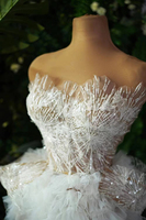 Novance Y3987 Robe de Soirée Courte sans Bretelles Blanche et sans Manches pour Femme, Éblouissante pour Anniversaire, Vêtement de Gros