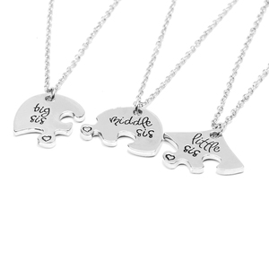 Colgante de plata de ley con forma de rompecabezas para mujer, joyería de estilo familiar con diseño de amor de tres hermanas - Product Image 6
