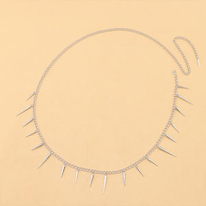 Chaîne de taille en argent tibétain style punk à pointes pour femme, à porter au quotidien - Product Image 6