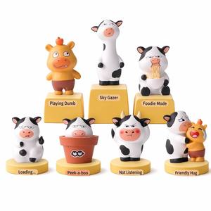 <span class=keywords><strong>Boîte</strong></span> Mystère OEM ODM Personnalisée, Figurine de Vache Mignonne en Résine, <span class=keywords><strong>Boîte</strong></span> Mystère, Ornement de Bureau <span class=keywords><strong>à</strong></span> Collectionner, Cadeaux d'Usine - Product Image 1