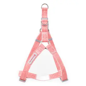 Wholesale Custom Comfortable Adjustable Eco Friendly Pink Bamboo Fiber Dog Harness Outdoor Pet Harness set