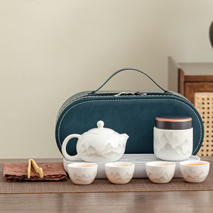 Juego de Té Kung Fu de Cerámica Blanca Guofeng, Portátil, para Viajes, Regalo Empresarial, con Logotipo, Diseño Retro de Lujo Ligero - Product Image 1