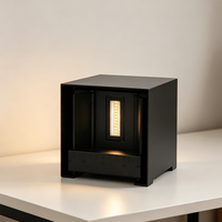 Applique murale LED étanche moderne pour l'extérieur, idéale pour les hôtels, les bâtiments résidentiels et les escaliers