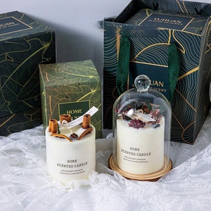 Luxuriöse Handgemachte Sojawachs-Duftkerzen mit Aromatherapie-Duft im Glasgefäß Ungiftig Modernes Design für Feiertage/Weihnachten - Product Image 5