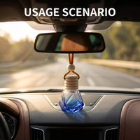 Vente en gros de flacons de parfum pour voiture en verre transparent de 8 ml, flacon diffuseur de parfum pour voiture rechargeable sur mesure avec bouchon en bois - MOQ 10000 pièces