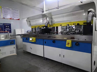 Kemawell Nueva Máquina de Impresión de Etiquetas para Tapas de Botellas Totalmente Automática de 3 Colores, Máquina de Serigrafía para Botellas