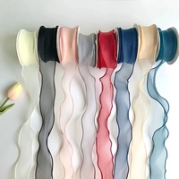 Cadeau personnalisé en organza de mousseline de soie de curling Moire le ruban pour la décoration empaquetant la boîte à bijoux de fleur