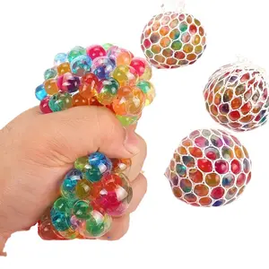 Sıcak satış yaratıcı yeni basınç tahliye çocuk egzoz üzüm topu oyuncak üç renk boncuk üzüm topu net ekstrüzyon yumuşak top