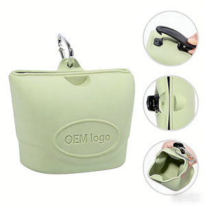 Pochette à friandises pour chien en silicone portable, à clipser, mains libres, pour l'entraînement et les promenades, sans BPA - Product Image 5