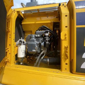 Excavadora <span class=keywords><strong>de</strong></span> Orugas Usada <span class=keywords><strong>de</strong></span> Marca Japonesa, 19.3 Toneladas, KOMATSU PC200-7, Modelo <span class=keywords><strong>2021</strong></span>, 1900 Horas, Probada e Inspeccionada, Venta <span class=keywords><strong>de</strong></span> Stock, Precio Reducido - Product Image 2