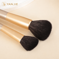Ensemble de pinceaux de maquillage professionnels en poils doux pour débutants - Pinceaux pour poudre, blush, fard à paupières, détails - Logo personnalisé en gros