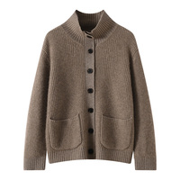 Maßgeschneiderter Lässiger Halbrollkragen-Kaschmir-Cardigan Langarm Locker Sitzender Atmungsaktiver Winter-Knopf-Pullover
