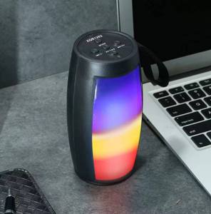 ไฟกลางคืนพกพา RGB เครื่องเล่นเพลงไร้สาย BT ลำโพงสเตอริโอ 9D รองรับ: TF/USB/FM - Product Image 2