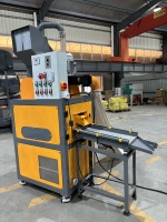 Machine à dénuder les câbles en cuivre de petite capacité, mini-granulateur de fils, fournie directement par l'usine