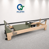 Reformer Pilates Kayu Maple Sage Green dengan Jalur Tetap untuk Gerakan Penuh Perhatian, Pusat Kesehatan Holistik, dan Peregangan Tubuh