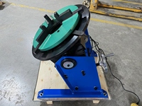 Positionneur de soudage automatique Yueda 600KG avec mandrin/plateau tournant motorisé pour machine à souder