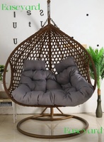 Fauteuil suspendu de luxe en acier et rotin PE pour extérieur, design double avec support et coussins, chaise œuf moderne, mobilier d'extérieur