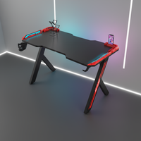 Bureau d'ordinateur de jeu en métal de luxe de 100 cm, vente en gros d'usine, design de luxe, texture en fibre de carbone, couleur rouge, chargeur sans fil, porte-gobelet, RGB