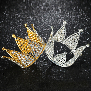 Corona Nuziale in Metallo Dorato, Tiara Semplice ed Elegante, Corona da Sposa 2020 - Product Image 3