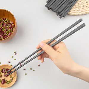 Palillos de Plástico Personalizados con Logotipo Grabado, Reutilizables, Bonitos, Japoneses, Negros, Lisos - Product Image 3