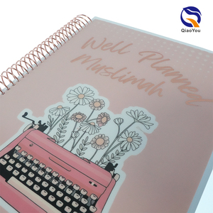 สมุดแพลนเนอร์รายวันแบบสันเกลียวโลหะเคลือบทอง ดีไซน์ส่วนตัว พิมพ์ลายตามสั่ง สำหรับสาวๆ - Product Image 2