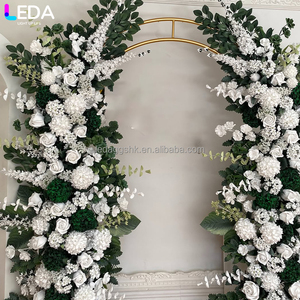 LEDA Artículos para Eventos de Boda, Camino de Mesa de Rosas Rojas Artificiales, Modelo Clásico Hecho a Mano - Product Image 4