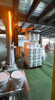 Robot de palettisation industriel de type colonne, machine de palettisation automatique de seaux en plastique avec pince multi-têtes pour ligne de convoyage