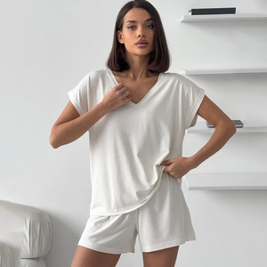 Ensemble pyjama deux pièces pour femmes SMOOTH, <span class=keywords><strong>été</strong></span>, ample, confortable, tricot fin, manches courtes, shorts - Nouveauté - Product Image 1
