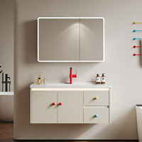 Ensemble de meubles de salle de bain en aluminium nid d'abeille de style français, inspiré de la dopamine, avec lavabo en céramique intégré et miroir intelligent pour salle de maquillage