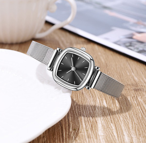 <span class=keywords><strong>Montre</strong></span> de luxe pour femme <span class=keywords><strong>Citizen</strong></span> avec cadran rectangulaire, mouvement à <span class=keywords><strong>quartz</strong></span>, bracelet en alliage et boucle magnétique - Product Image 3