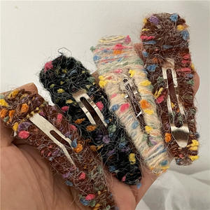 كروشيه للأطفال مشابك شعر زغبي للأطفال Y2K على الطراز الكوري أكسسوارات شعر للفتيات الصغيرات - Product Image 2